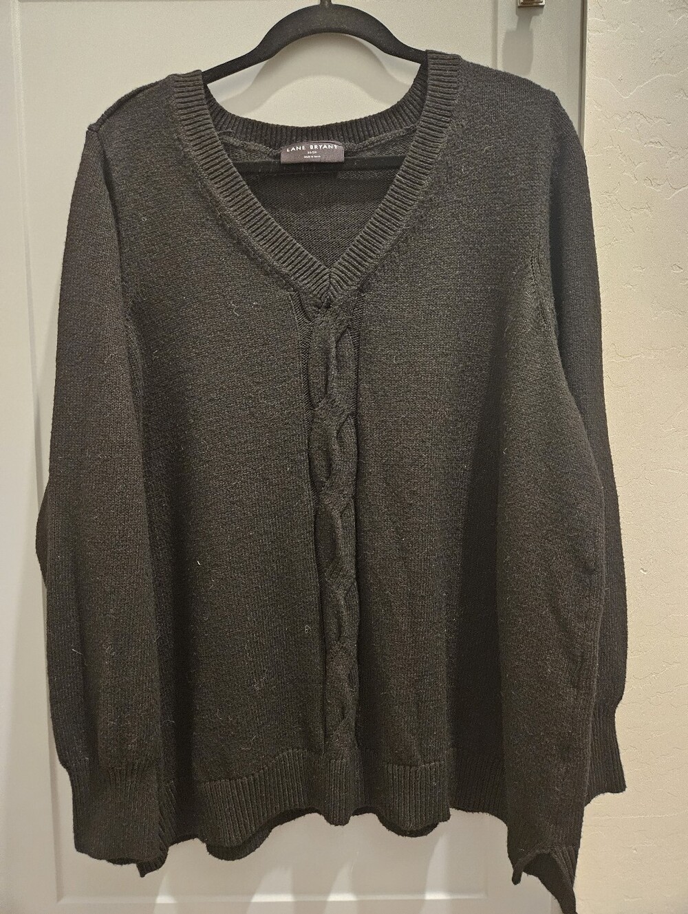 Lane Bryant Black V-Neck Cable Detail Sweater